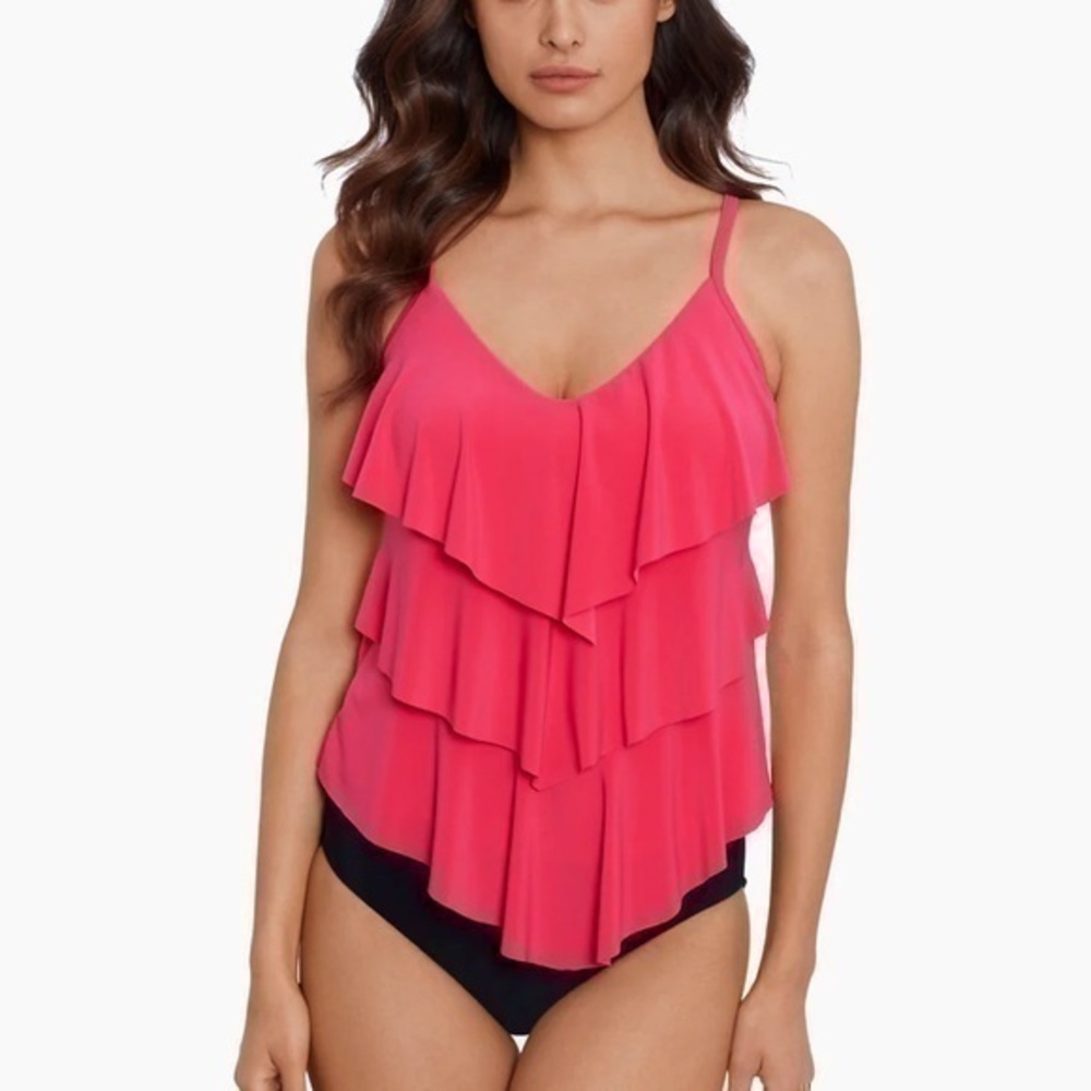 NWT. MAGICSUIT Rita Tankini Top